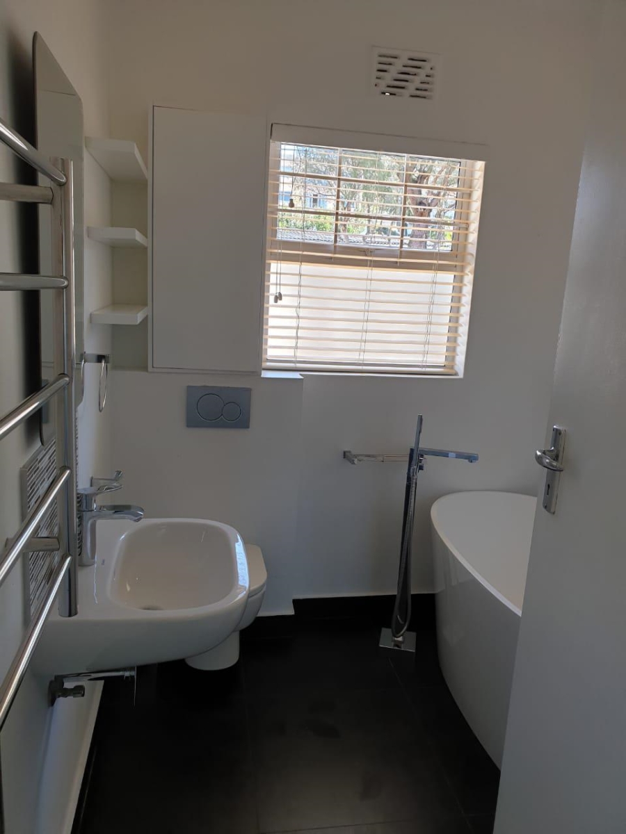 To Let 2 Bedroom Property for Rent in Tamboerskloof Western Cape